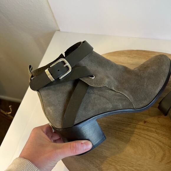 Charles David Italy Made Earth Tone Suede Leather Buckle Boot Size 39/8 - Picture 8 of 11